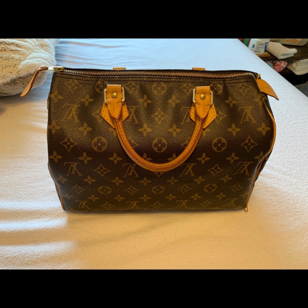 Louis Vuitton Speedy 30